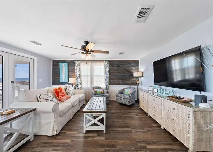Beachside Charmer By Youngs Suncoast
