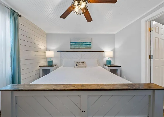 Beachside Charmer By Youngs Suncoast Gulf Shores