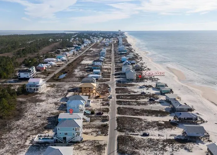 Holiday home Beachside Charmer By Youngs Suncoast
