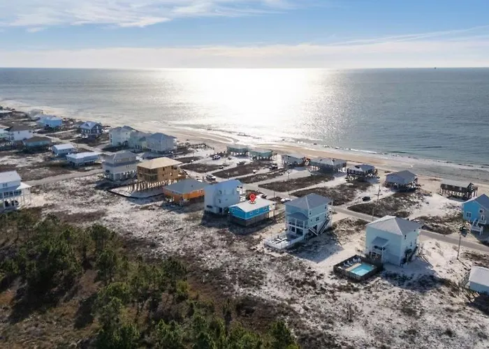 Beachside Charmer By Youngs Suncoast *